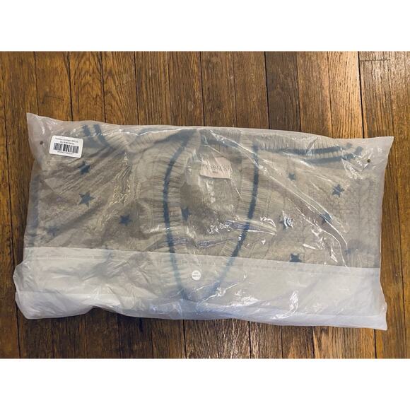 SHIPS IN 24 HRS Taylor Swift FEARLESS CARDIGAN In Hand Brand New LARGE - Picture 7 of 8